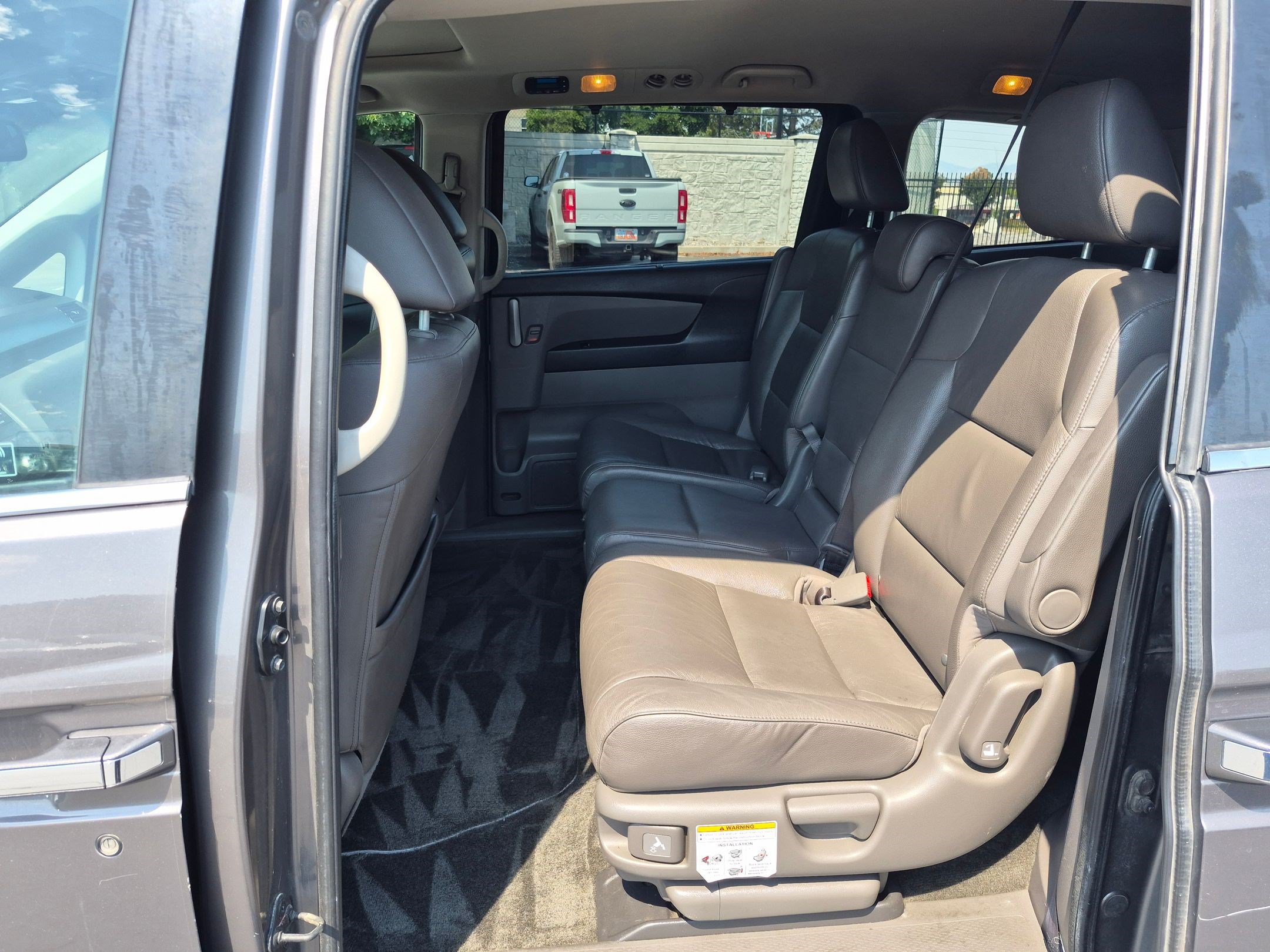 Used 2011 Honda Odyssey EX-L image 27