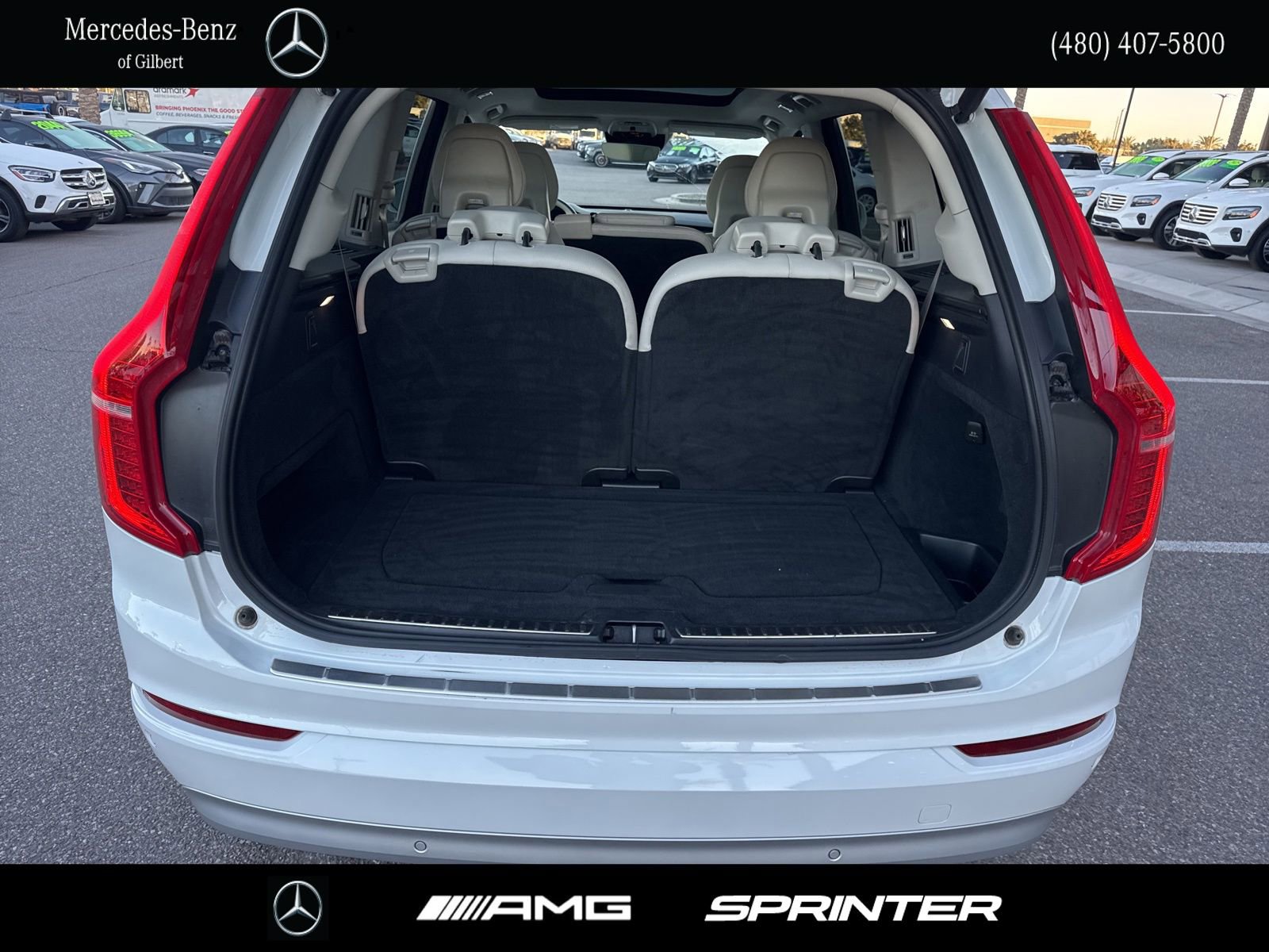 Used 2022 Volvo XC90 T5 Momentum w/ Climate Package image 6