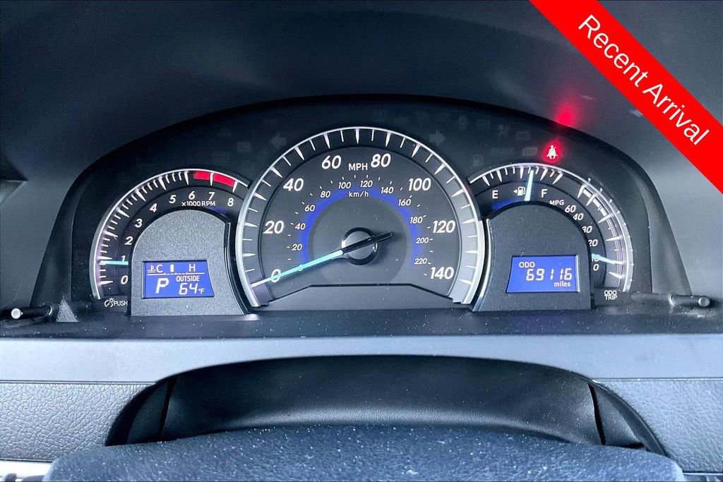 Used 2012 Toyota Camry XLE FWD image 13