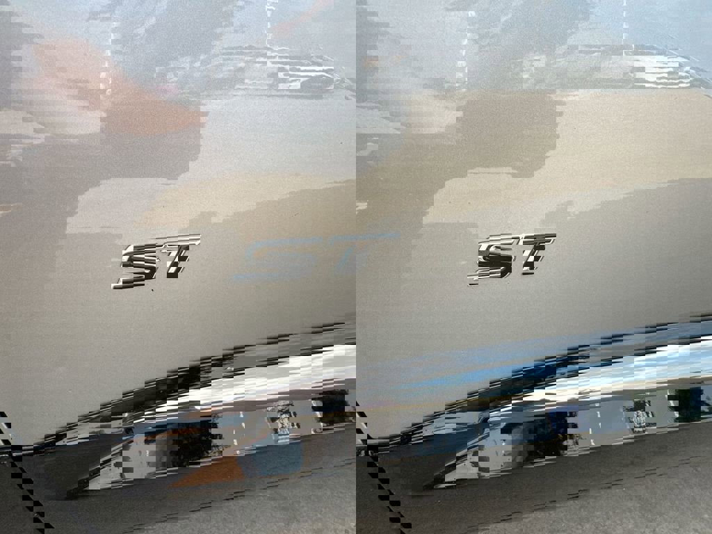 Certified 2024 Buick Envision Sport Touring image 31