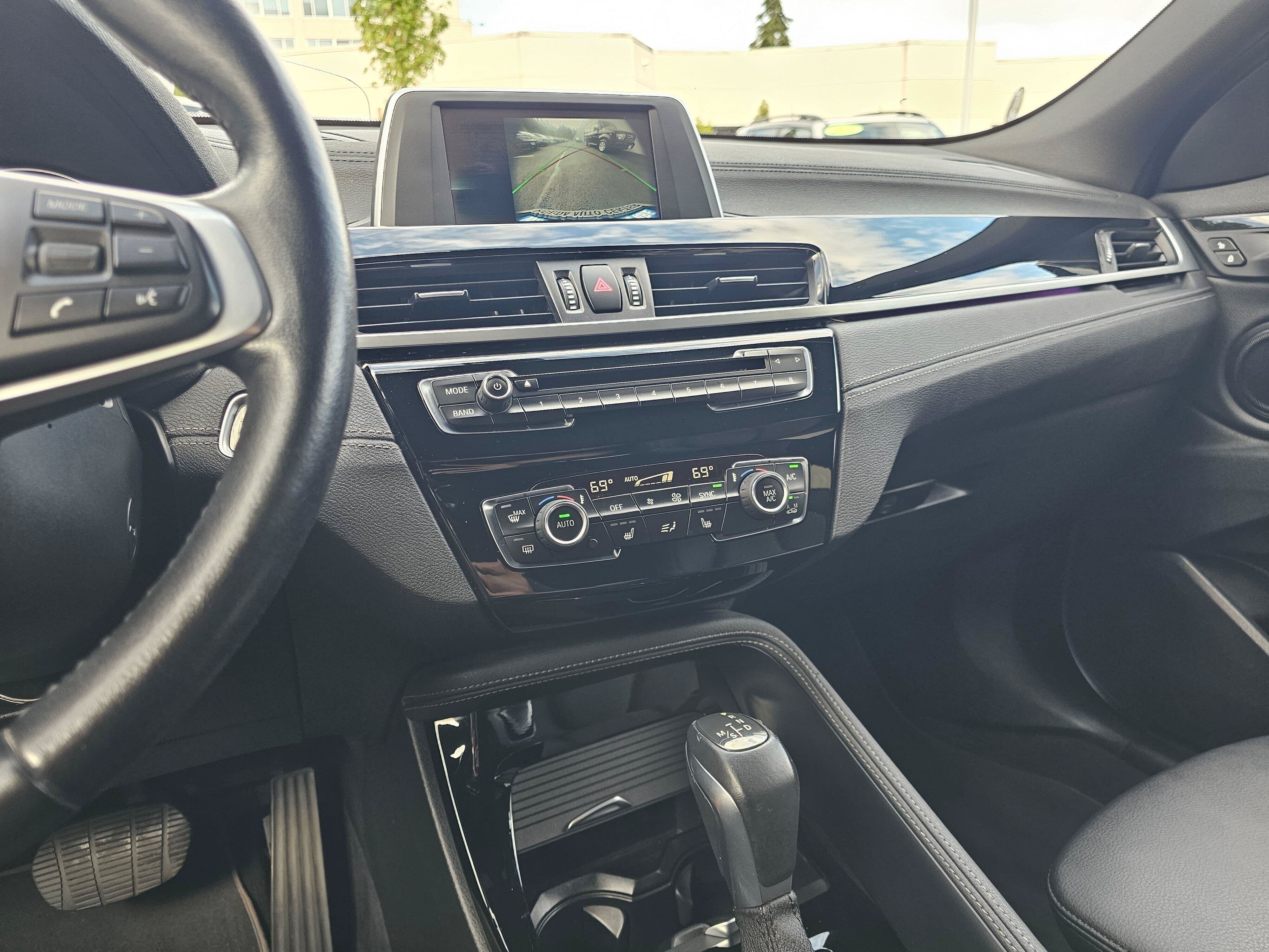 Used 2018 BMW X2 xDrive28i w/ Convenience Package AWD/4WD image 30