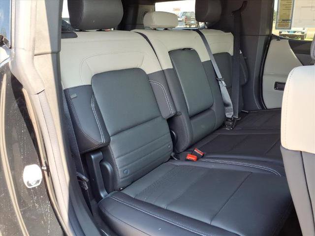 New 2026 GMC Hummer EV 2X image 13