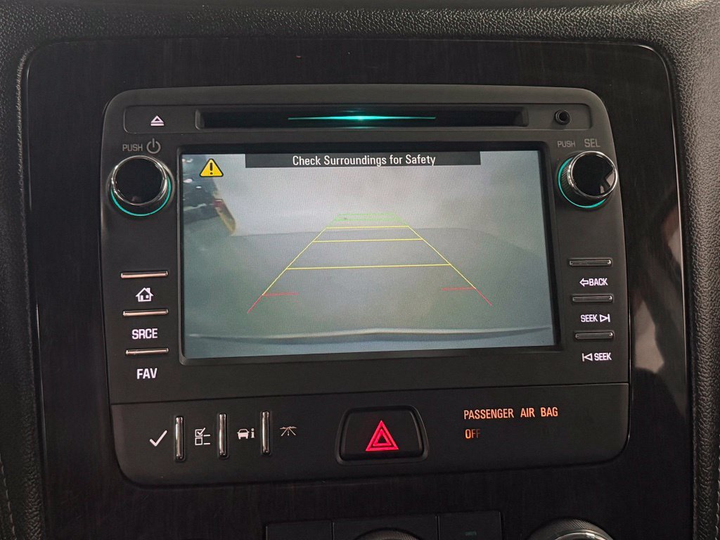 Used 2017 Chevrolet Traverse LT w/ Style and Technology Package AWD/4WD image 19