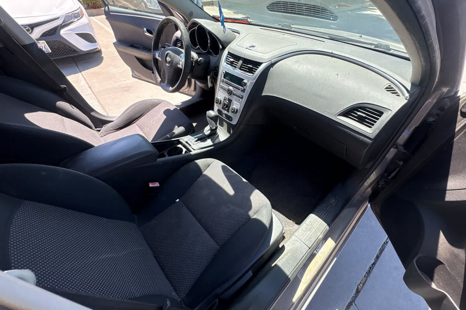 Used 2010 Chevrolet Malibu LT w/ Power Convenience Package FWD image 17