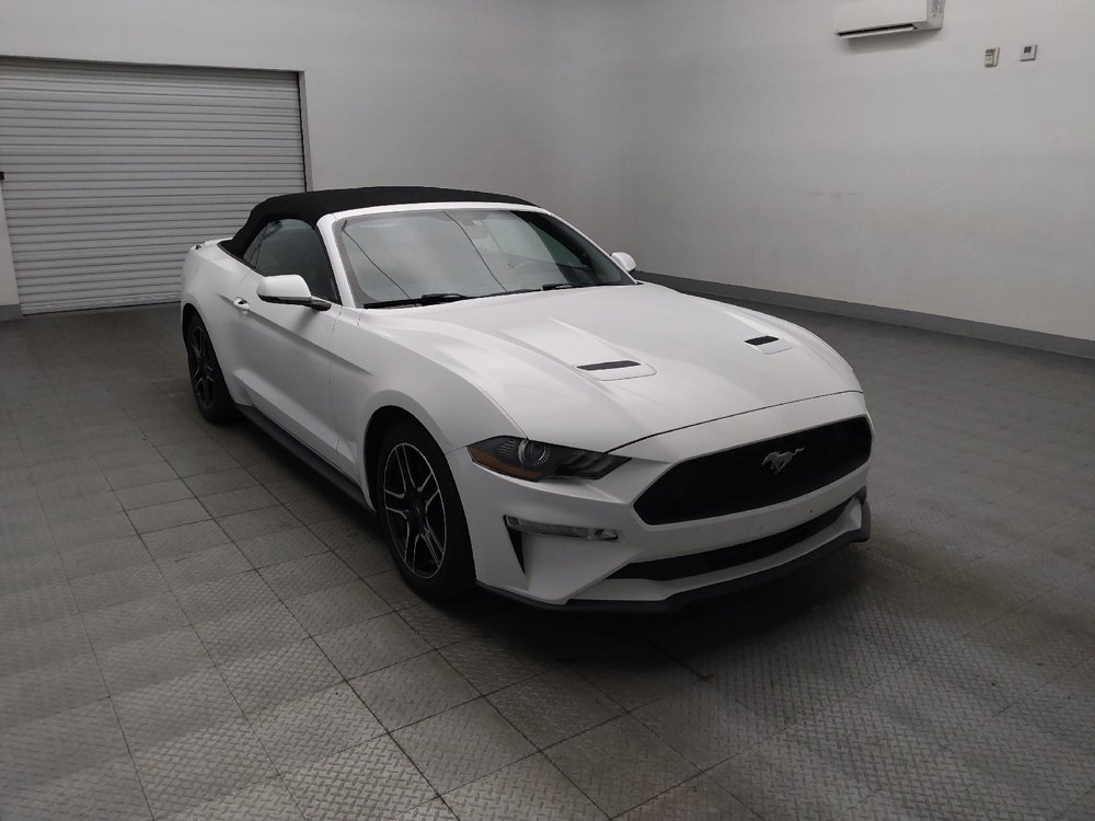 Used 2019 Ford Mustang Premium RWD image 13