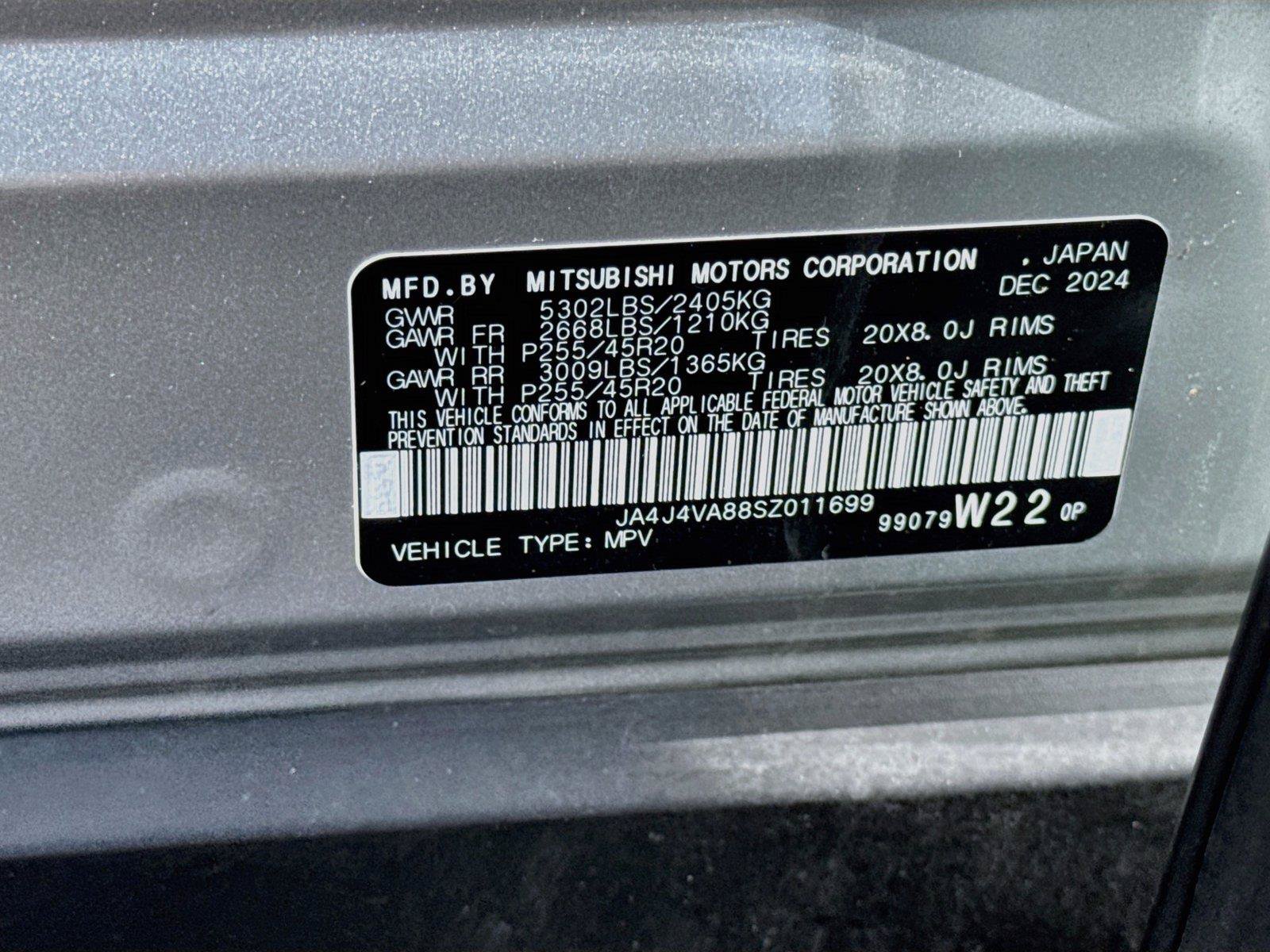 Used 2025 Mitsubishi Outlander SE AWD/4WD image 40