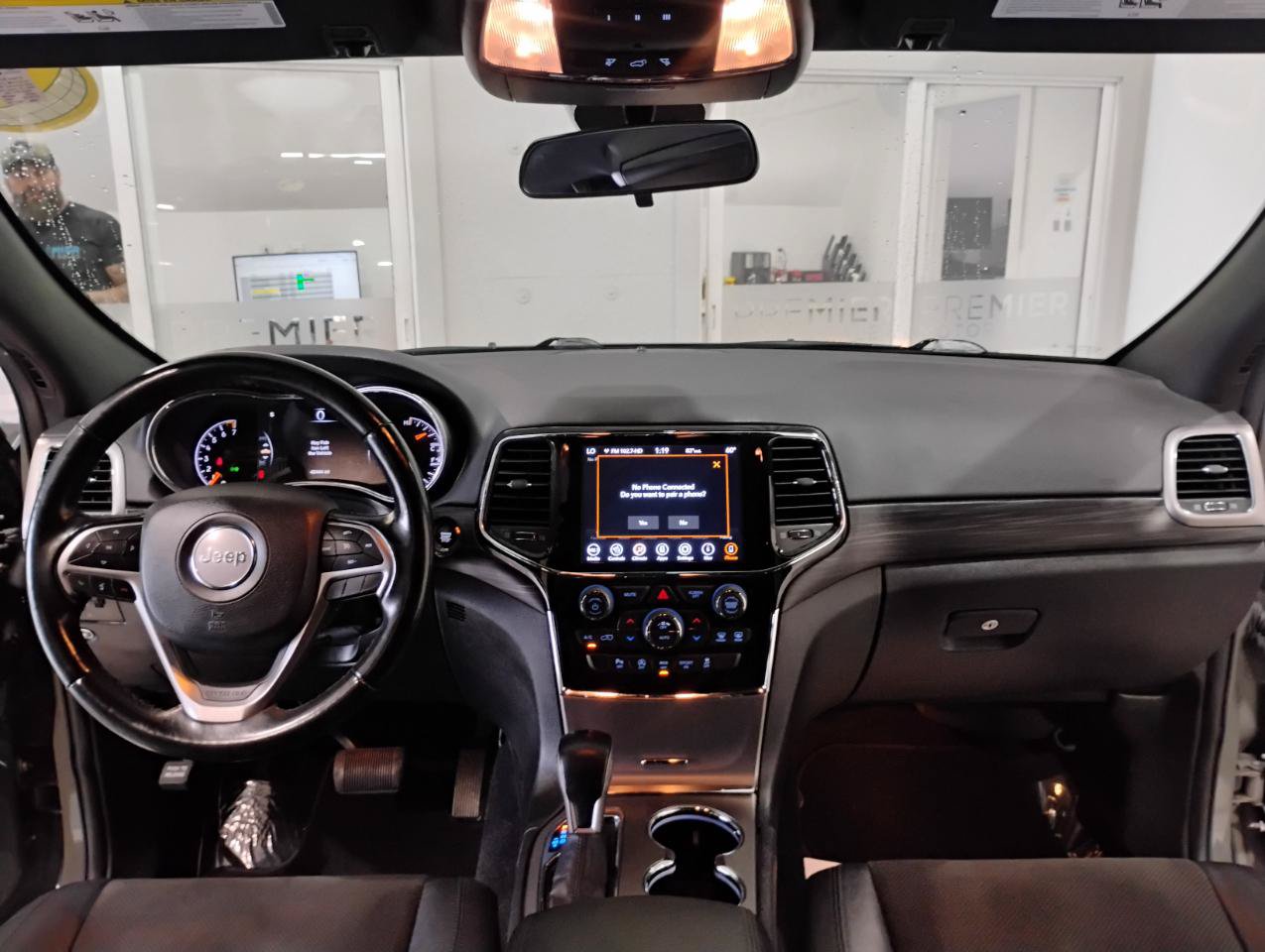 Used 2021 Jeep Grand Cherokee Laredo X RWD image 85