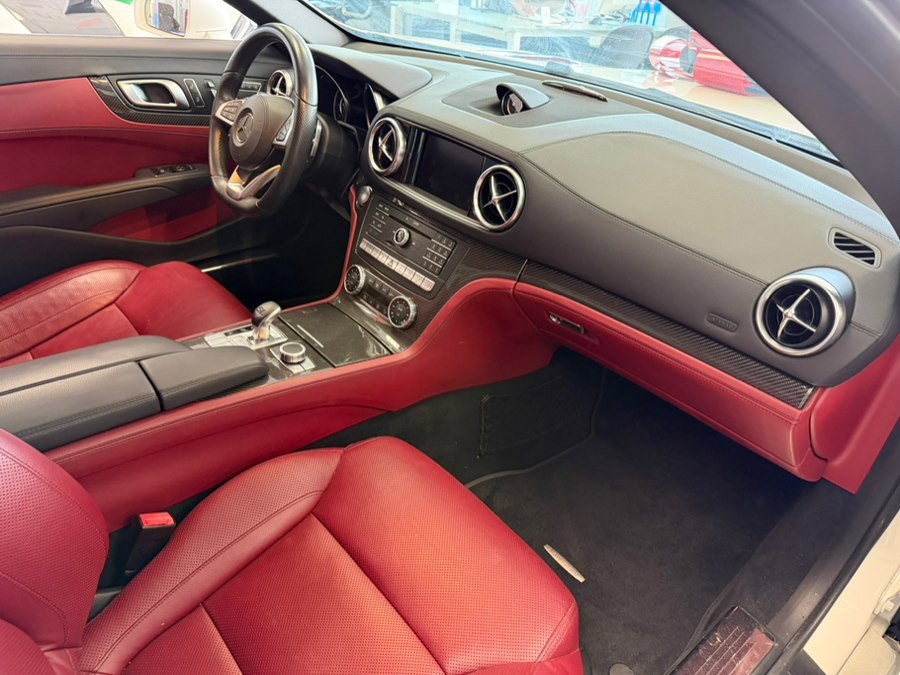 Used 2018 Mercedes-Benz SL 450 image 54