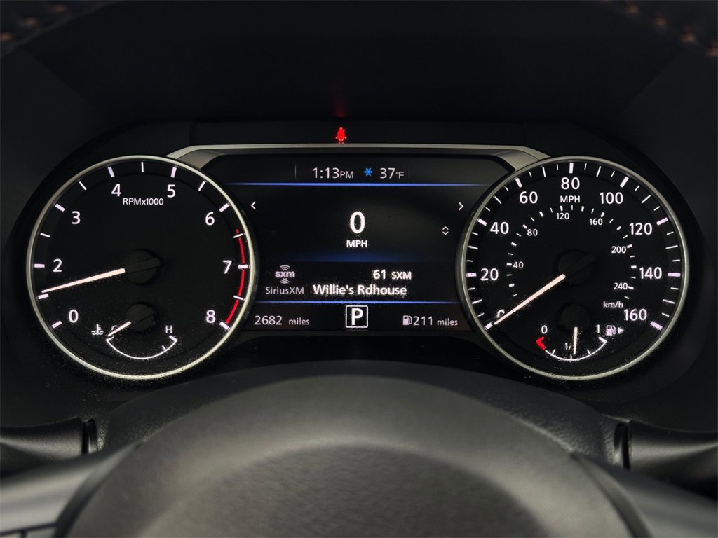 Used 2025 Nissan Sentra SR w/ SR Premium Package image 15