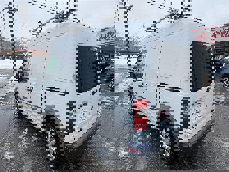 Used 2013 Ford Transit Connect XLT image 7