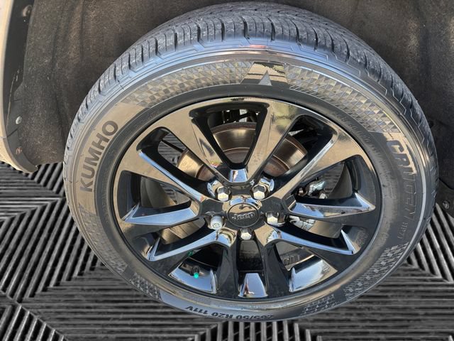 Used 2021 Jeep Grand Cherokee Laredo X AWD/4WD image 14