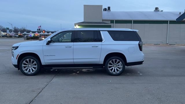 New 2026 Chevrolet Suburban Premier image 5