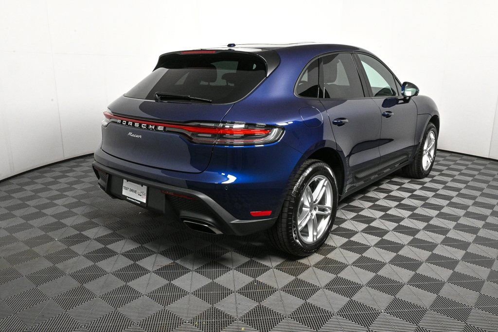 New 2026 Porsche Macan image 30