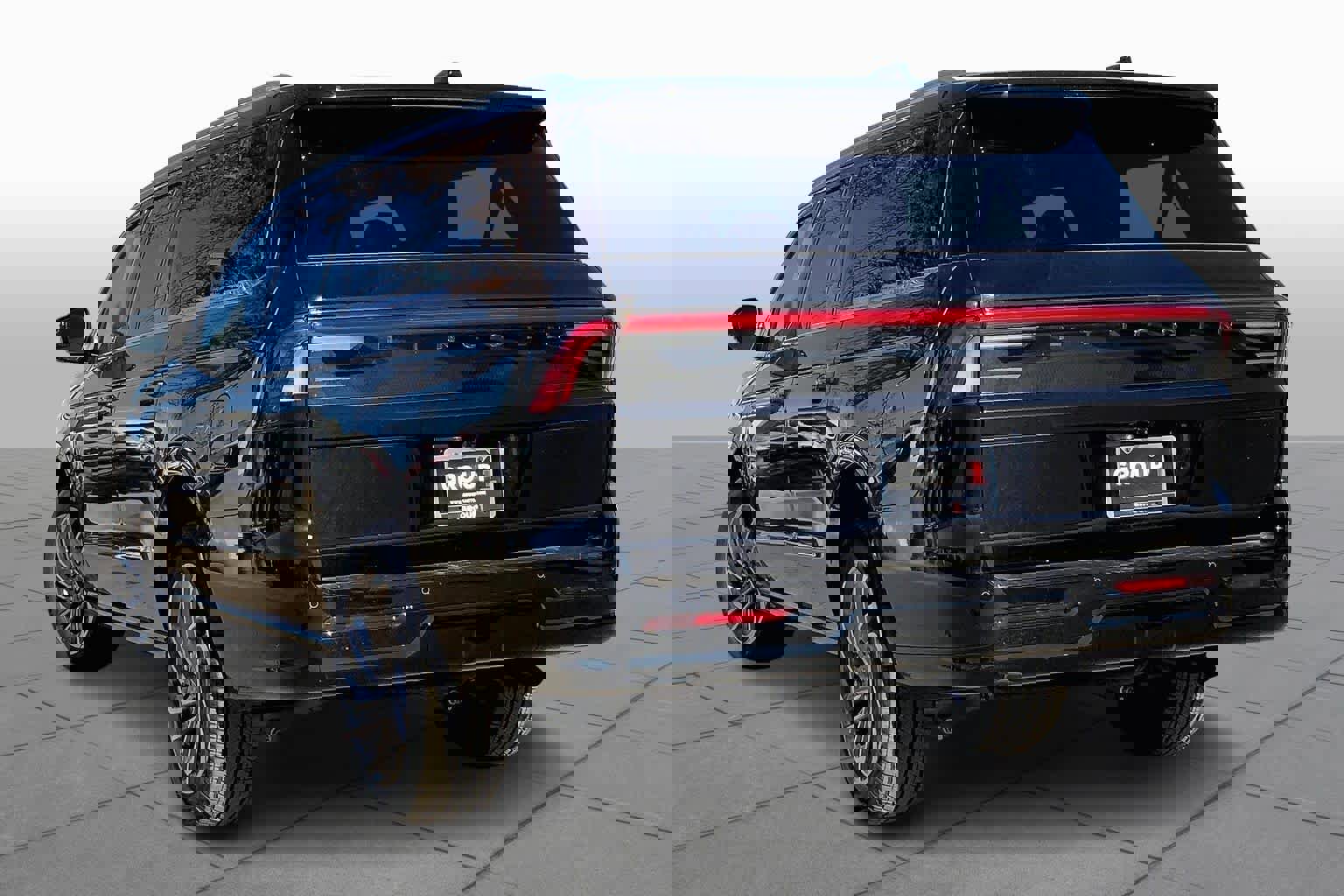 New 2025 Lincoln Navigator L Reserve image 12