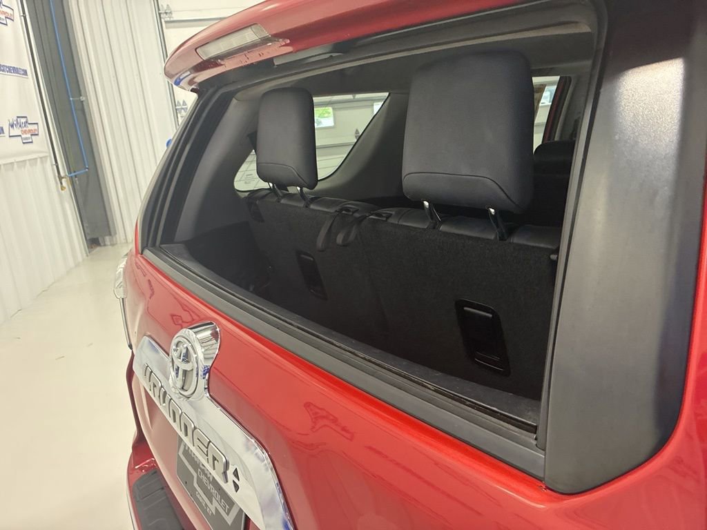 Used 2016 Toyota 4Runner Limited image 35