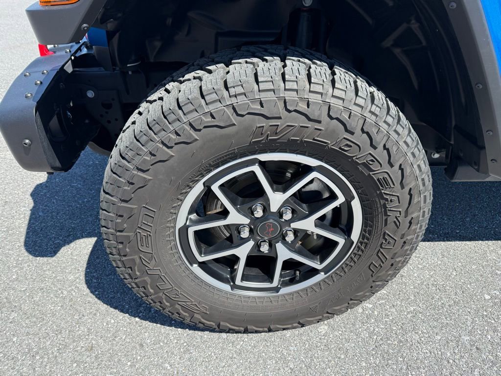 Certified 2024 Jeep Gladiator Rubicon AWD/4WD image 10