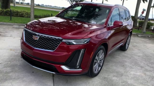 Certified 2023 Cadillac XT6 Premium Luxury FWD image 5