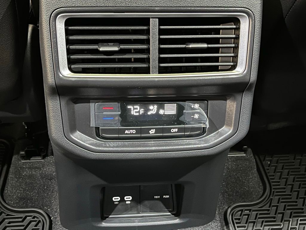 New 2026 Volkswagen Atlas SE image 21