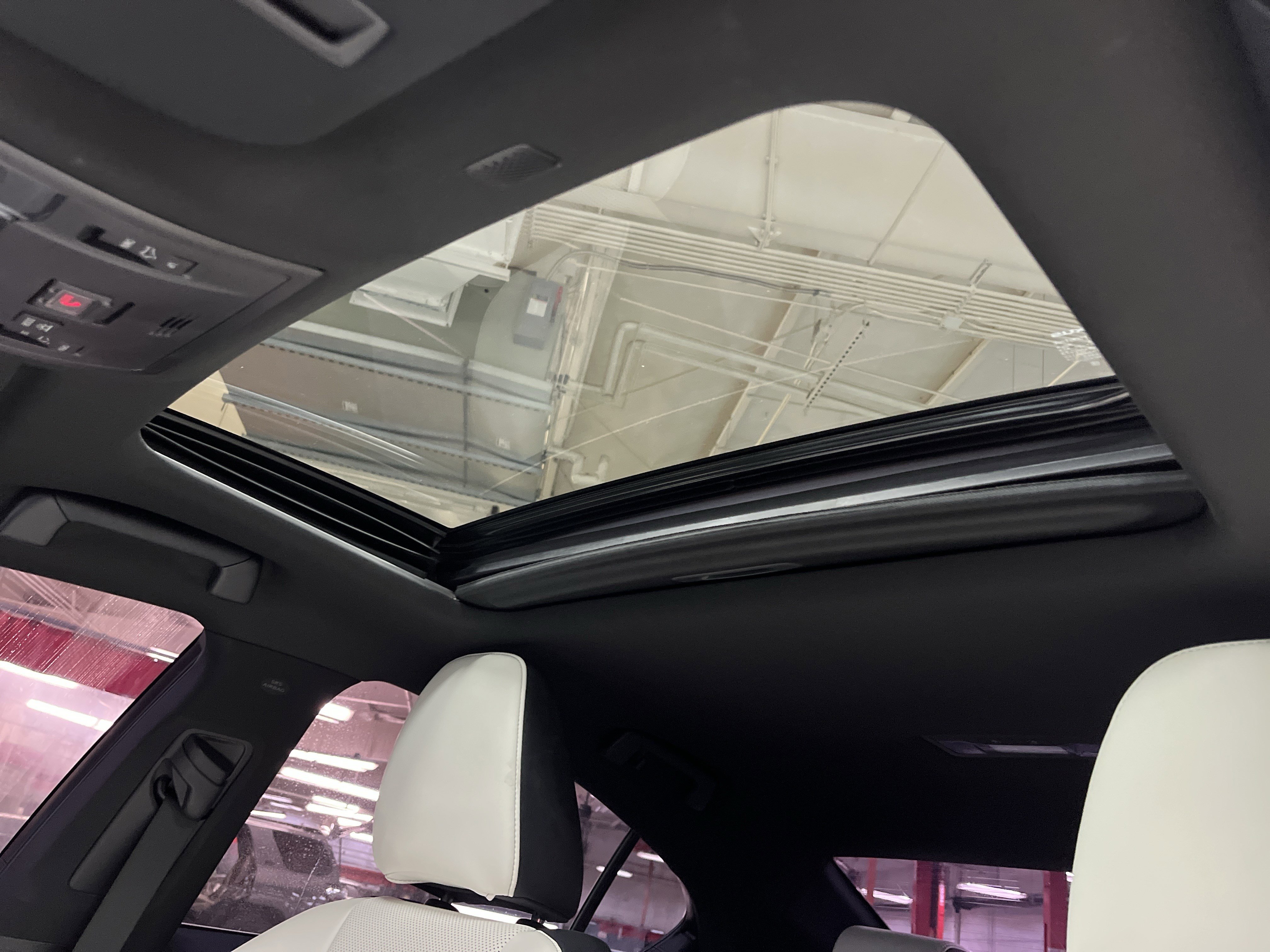 Used 2022 Lexus IS 350 F Sport image 28