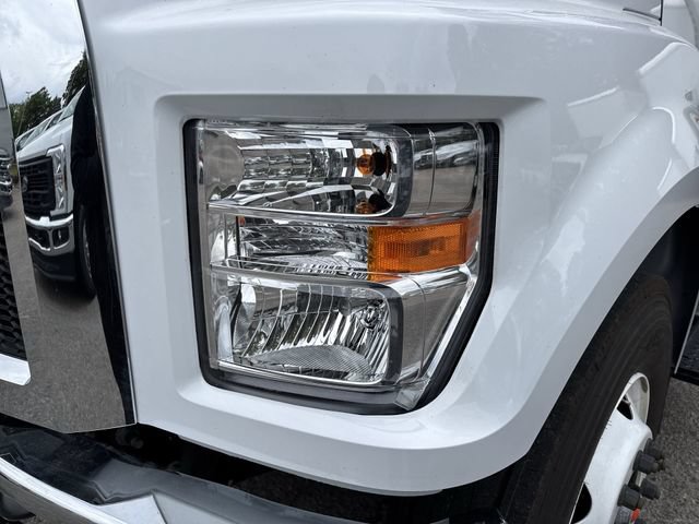 New 2027 Ford F750 2WD Regular Cab Super Duty image 11