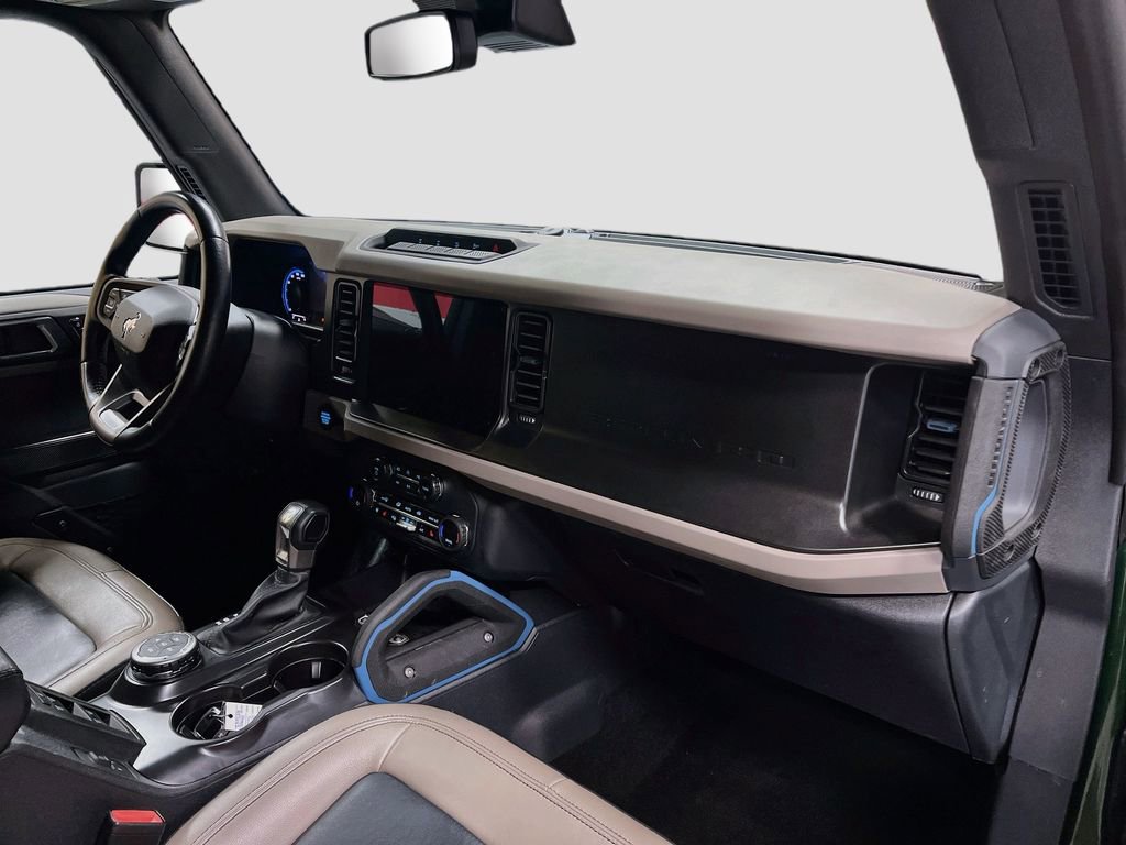 Used 2024 Ford Bronco Wildtrak AWD/4WD image 29