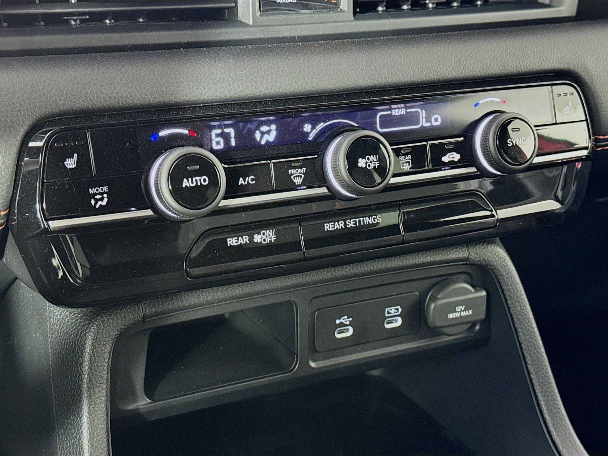New 2026 Honda Pilot Sport image 16