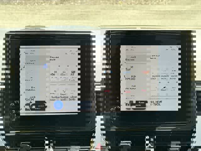 Used 2025 Toyota Corolla LE image 10