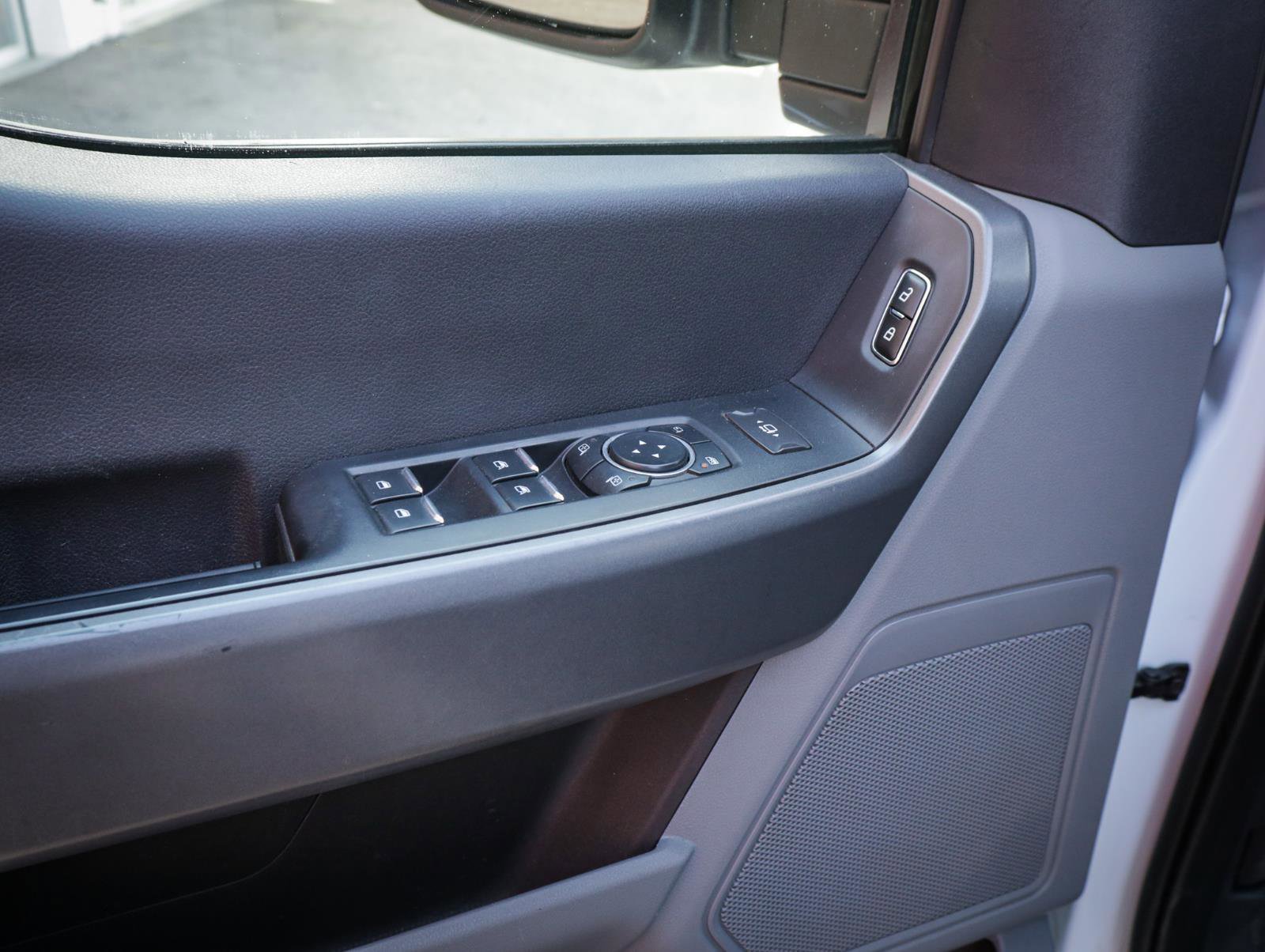 Used 2023 Ford F350 XLT w/ FX4 Off-Road Package image 16