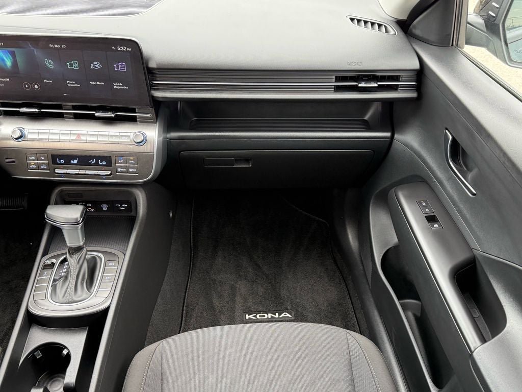 Used 2025 Hyundai Kona SEL image 15