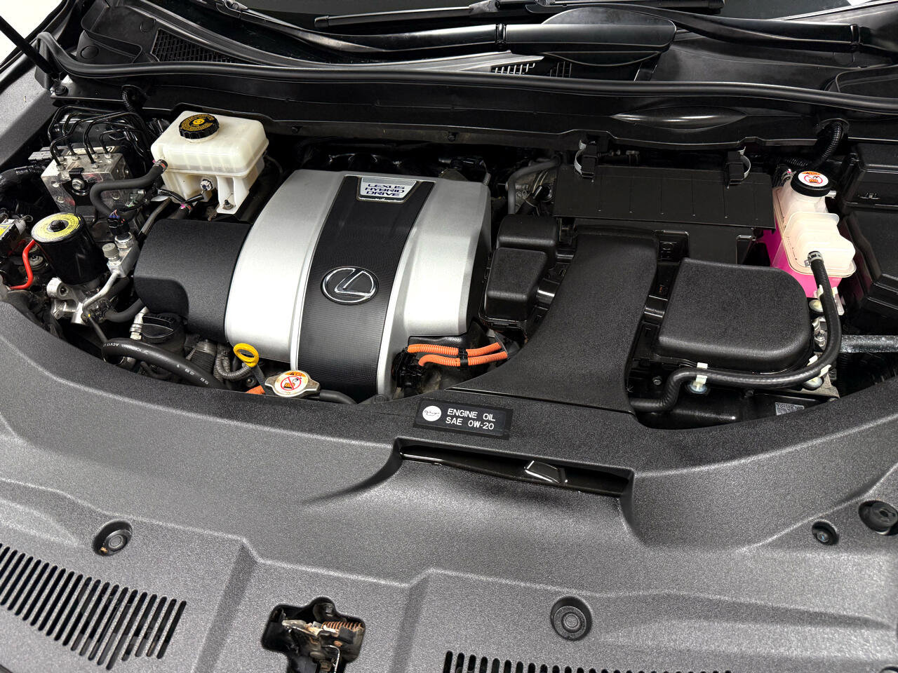 Used 2018 Lexus RX 450hL Premium w/ Premium Package image 37