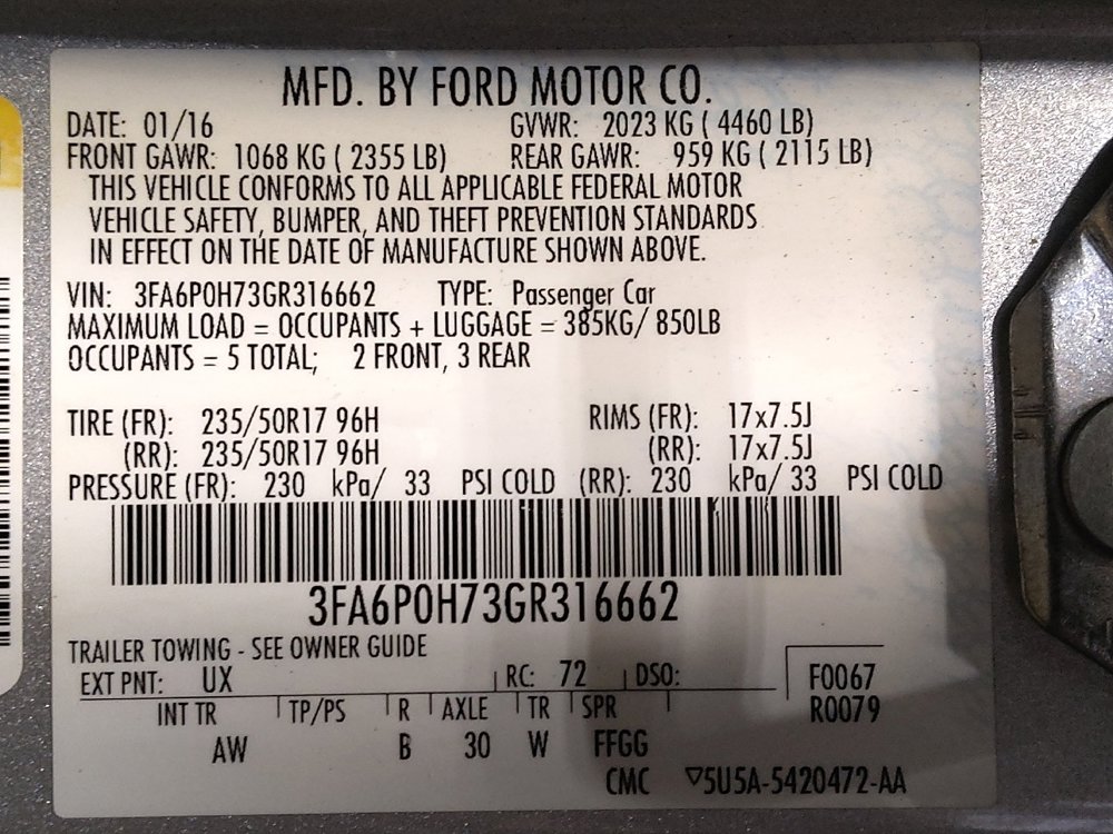 Used 2016 Ford Fusion SE FWD image 33