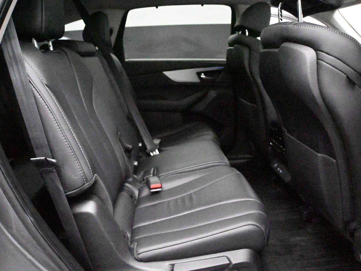 Used 2024 Acura MDX SH-AWD w/ Technology Package image 24