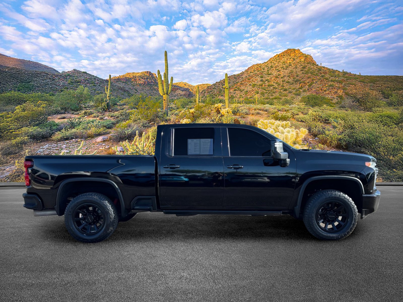 Used 2022 Chevrolet Silverado 2500 High Country w/ Z71 Off-Road Package AWD/4WD image 3