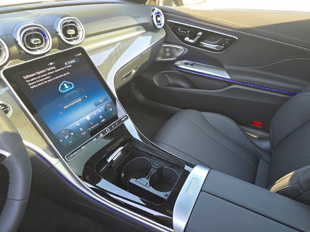 New 2027 Mercedes-Benz CLE 300 4MATIC Coupe image 28