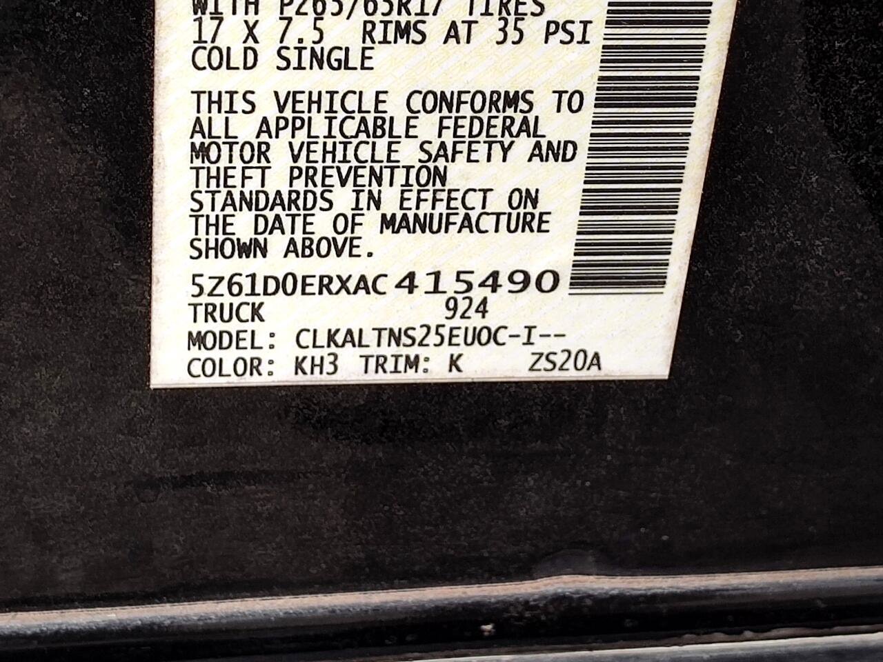 Used 2010 Suzuki Equator Sport image 13