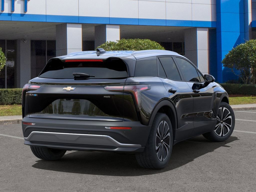 New 2025 Chevrolet Blazer EV LT image 4