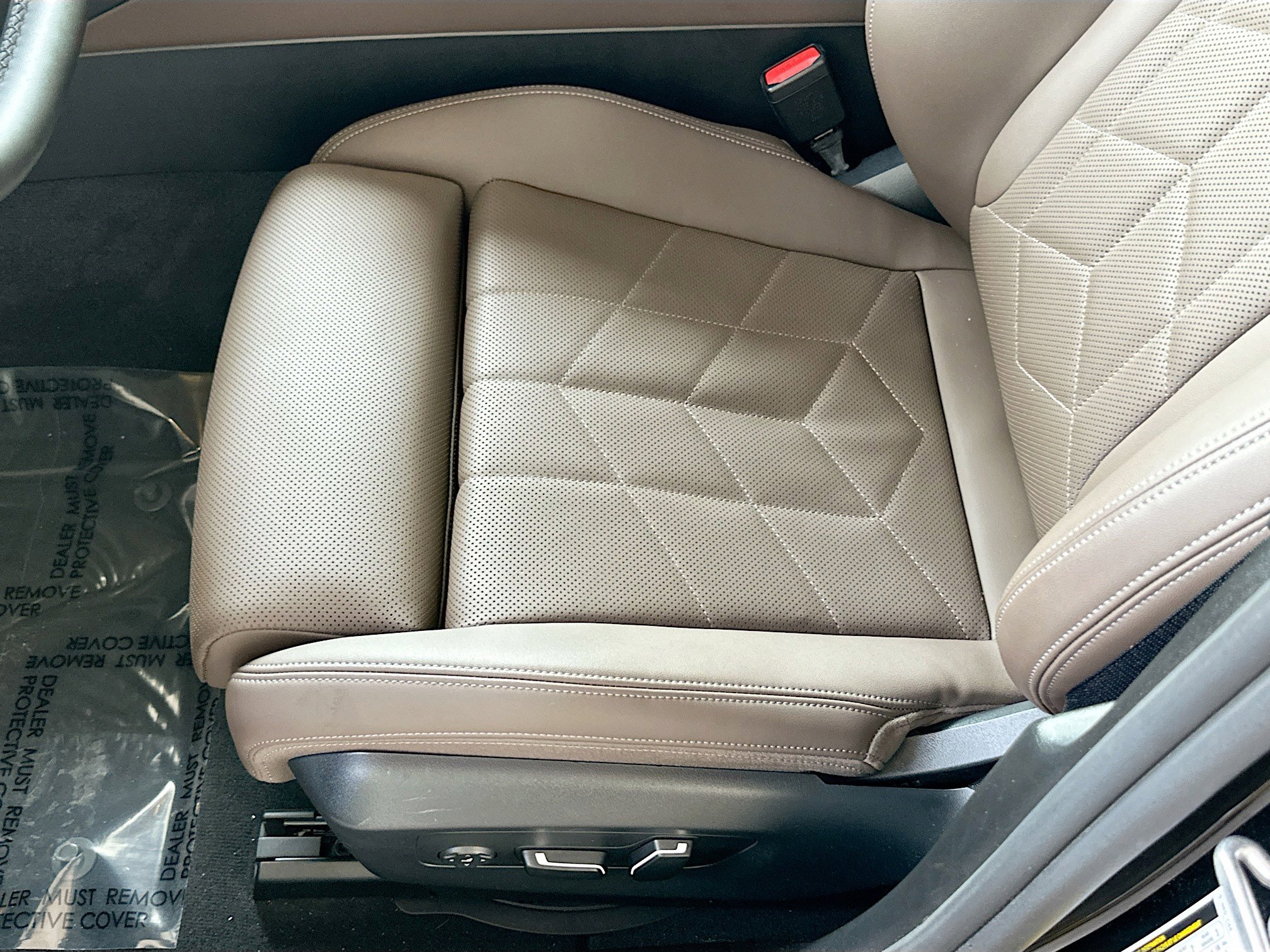 Certified 2024 BMW 530i image 20