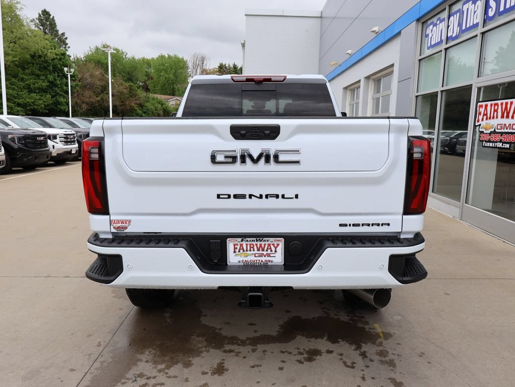 New 2026 GMC Sierra 3500 Denali Ultimate w/ LPO, Black Badging Package AWD/4WD image 9