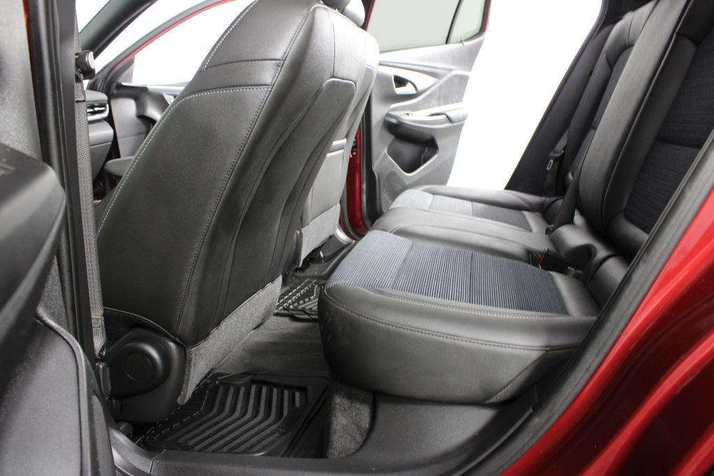 Used 2024 Buick Envista Preferred w/ Convenience II Package FWD image 16