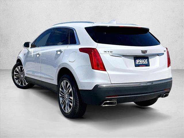 Used 2017 Cadillac XT5 Premium Luxury w/ Driver Assist Package FWD image 12
