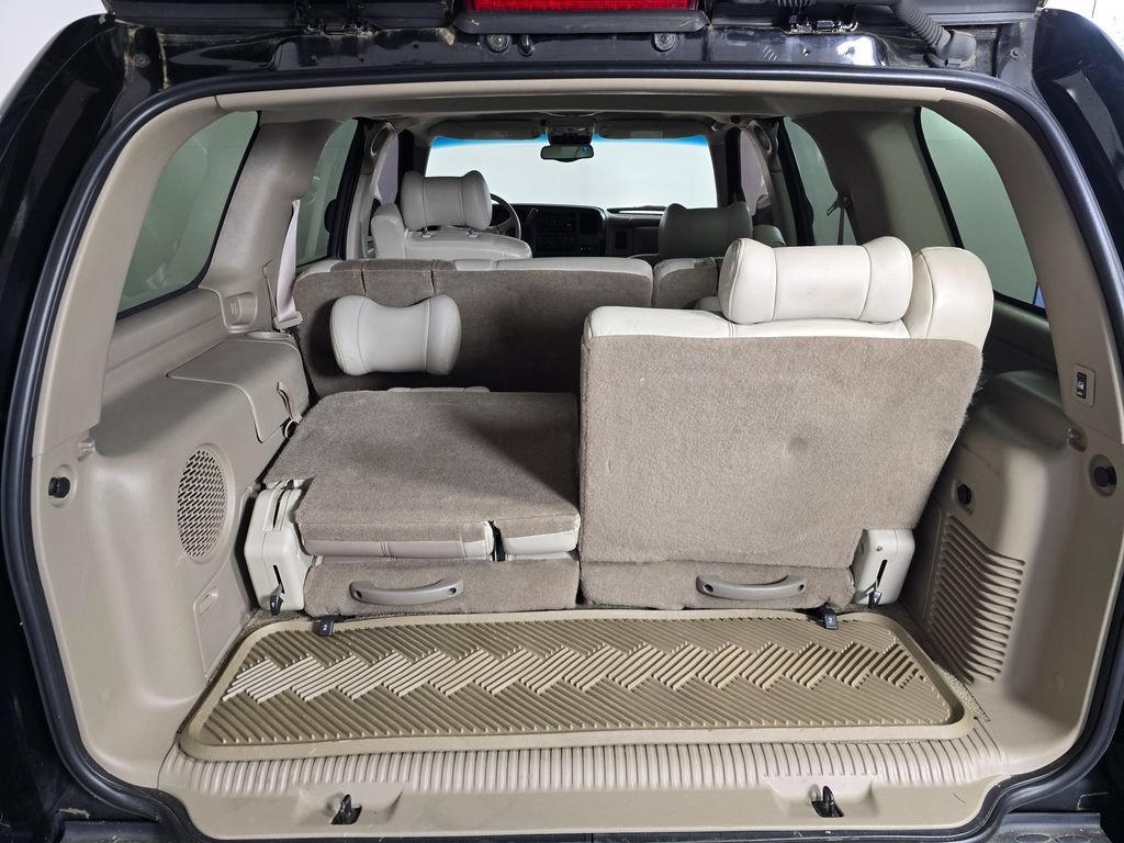 Used 2002 GMC Yukon Denali AWD/4WD image 18