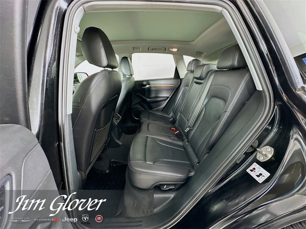 Used 2017 Audi Q5 2.0T Premium Plus w/ Technology Package image 17