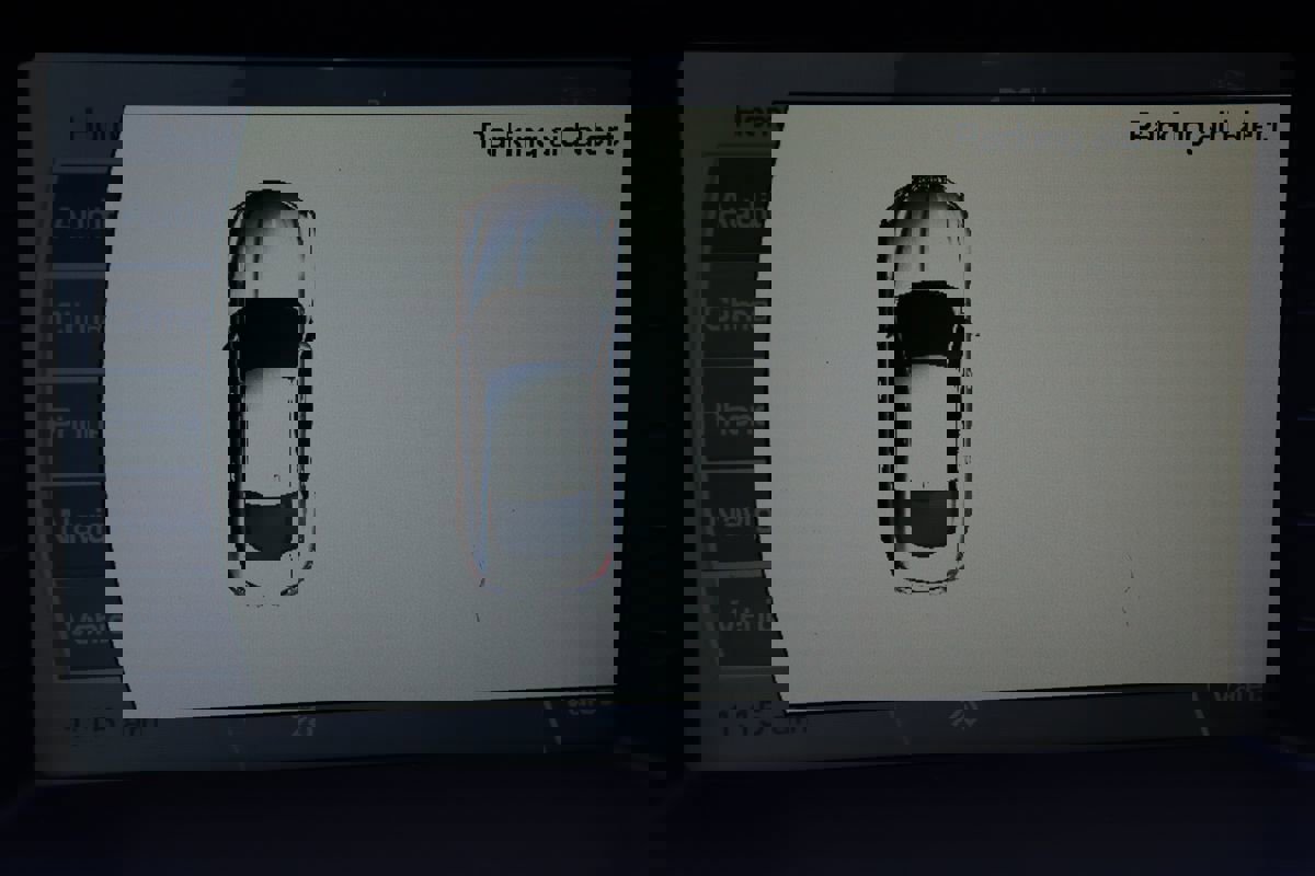 Used 2011 Jaguar XK Coupe image 23