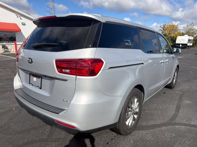 Used 2020 Kia Sedona LX FWD image 7