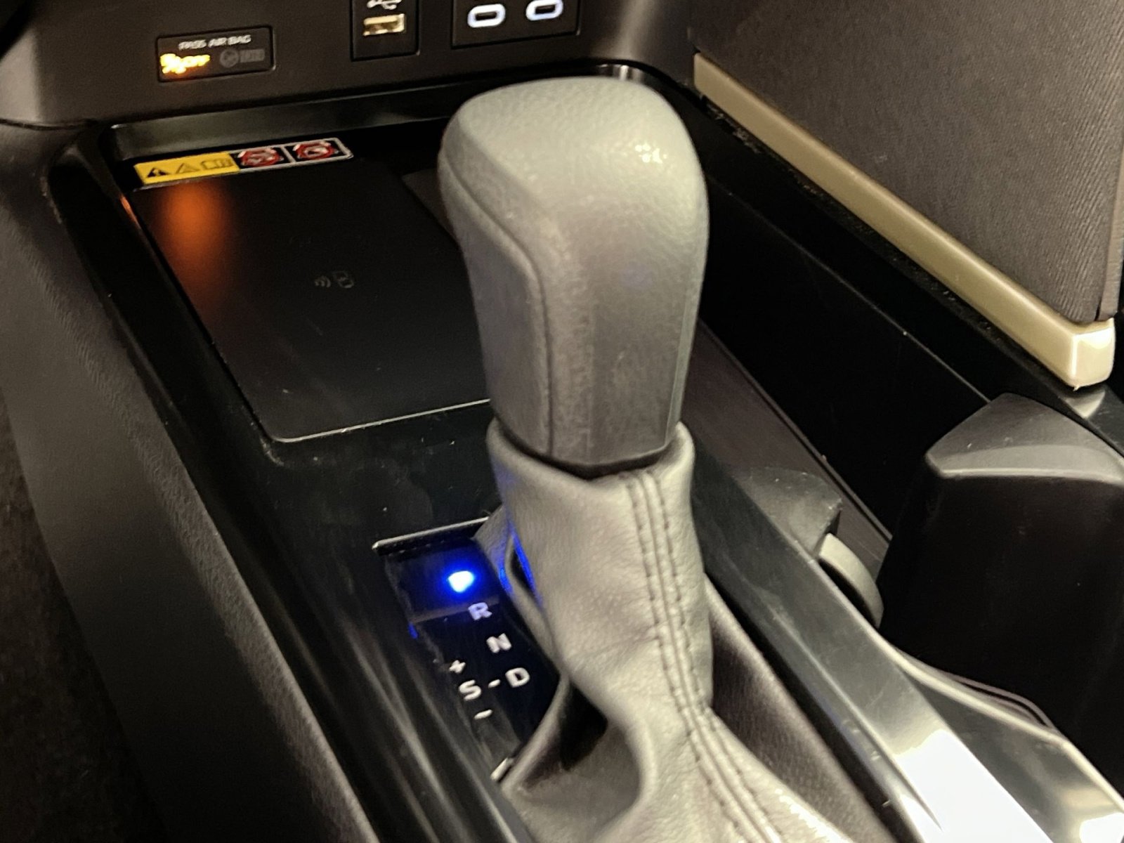 Used 2025 Toyota Camry LE FWD image 22