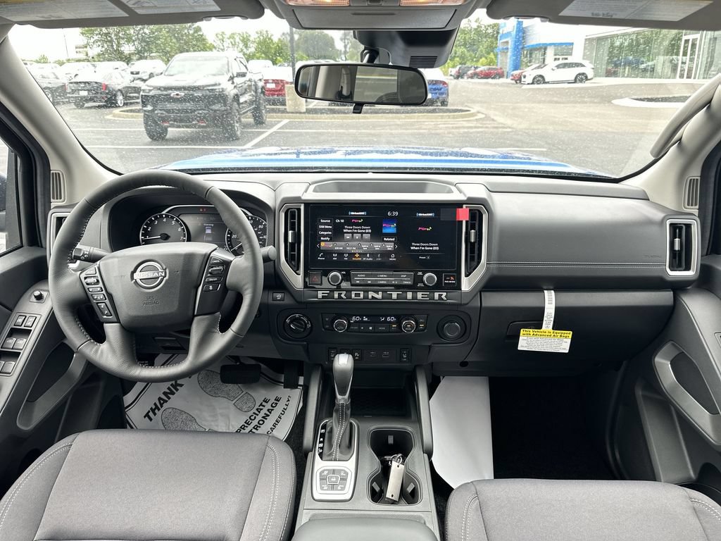 New 2026 Nissan Frontier SV w/ SV Convenience Package AWD/4WD image 10
