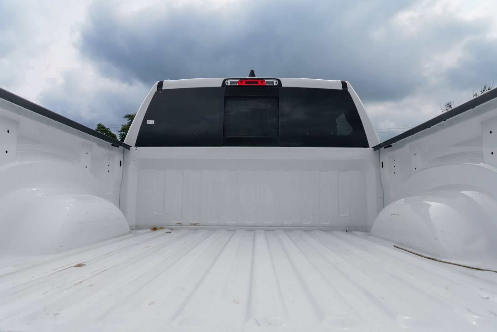 Used 2022 RAM 1500 Laramie AWD/4WD image 21
