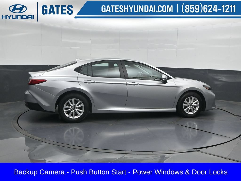 Used 2025 Toyota Camry LE FWD image 3