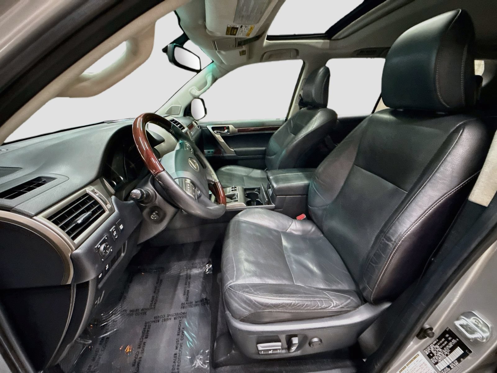 Used 2018 Lexus GX 460 Premium w/ Premium Package AWD/4WD image 23