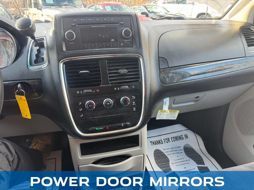 Used 2014 RAM C/V Tradesman FWD image 22